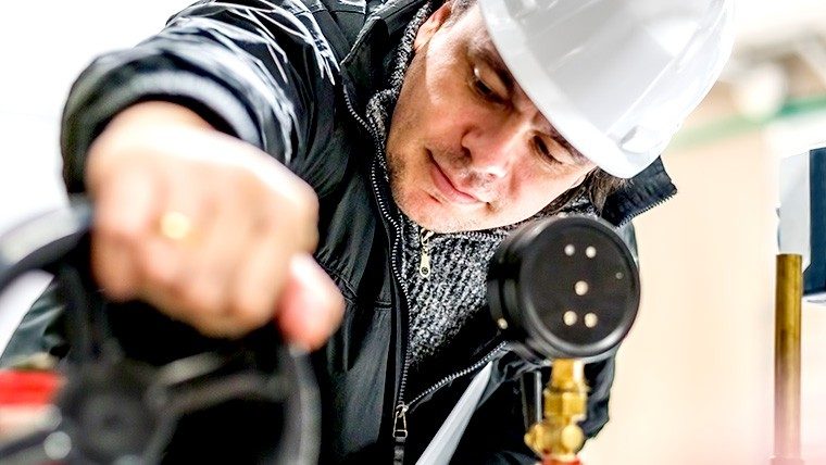 Making Cities Smarter with Robotics